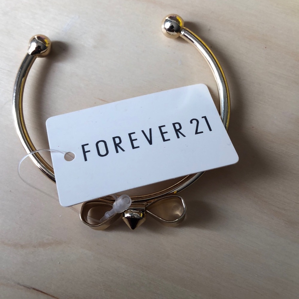 Cuff bracelet